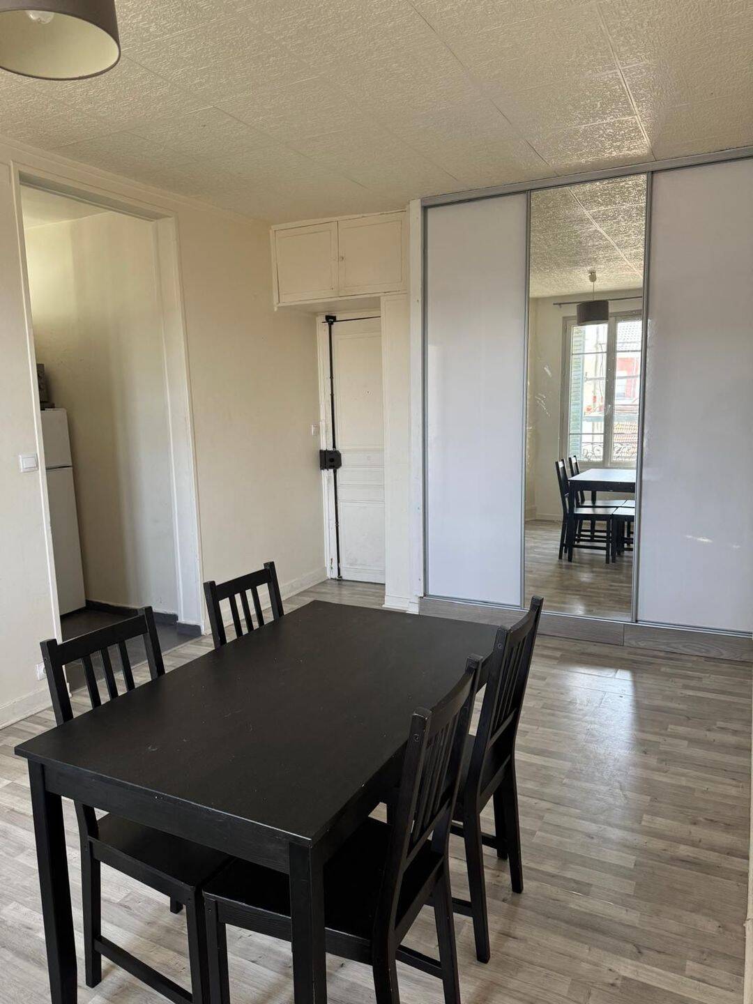 Appartement 2 pièces 32 m² · à Neuilly-sur-Marne · 32 m² · 850 €