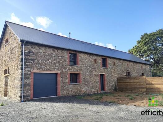 Maison à vendre 199 000 € 1 pièce 1 chambre 130 m² 645 m² de terrain Population Eparse Vitré 35500