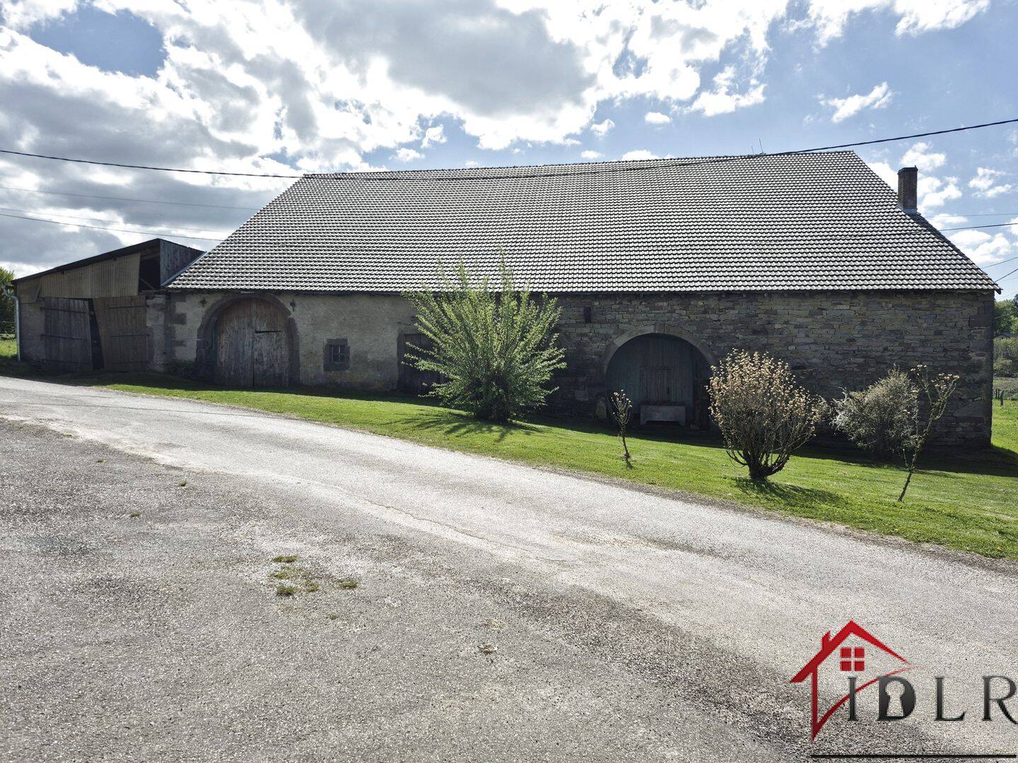 Maison 6 pièces 400 m² · à Fougerolles-Saint-Valbert · 400 m² · 169 900 €