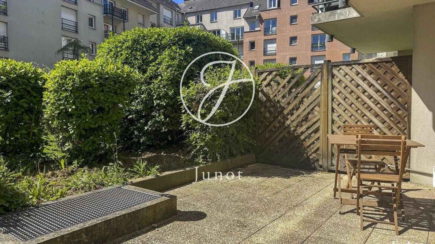 Appartement 2 pièces 52 m² · à Lille · 51,5 m² · 240 000 €