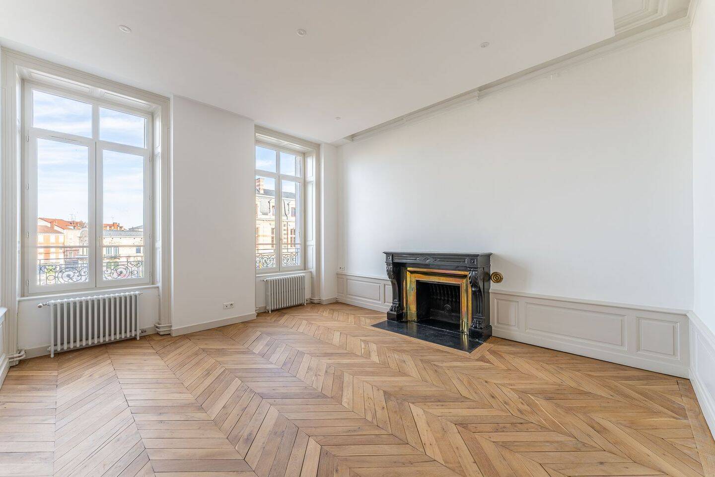 Appartement 3 pièces 99 m² · à Roanne · 99 m² · 1 065 €