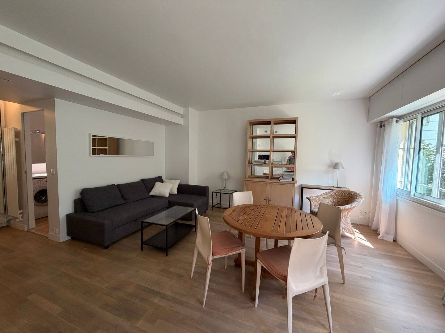Appartement 2 pièces 50 m² · à Paris 16ème Arrondissement · 50 m² · 2 130 €/mois