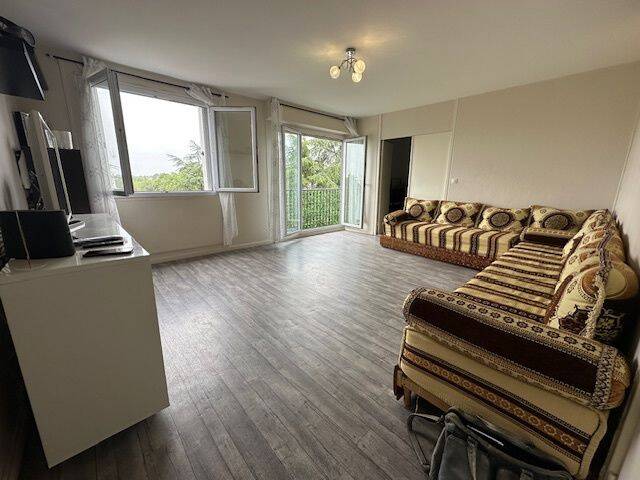 Appartement 5 pièces 127 m² · à Saint-Herblain · 127,4 m² · 199 900 €