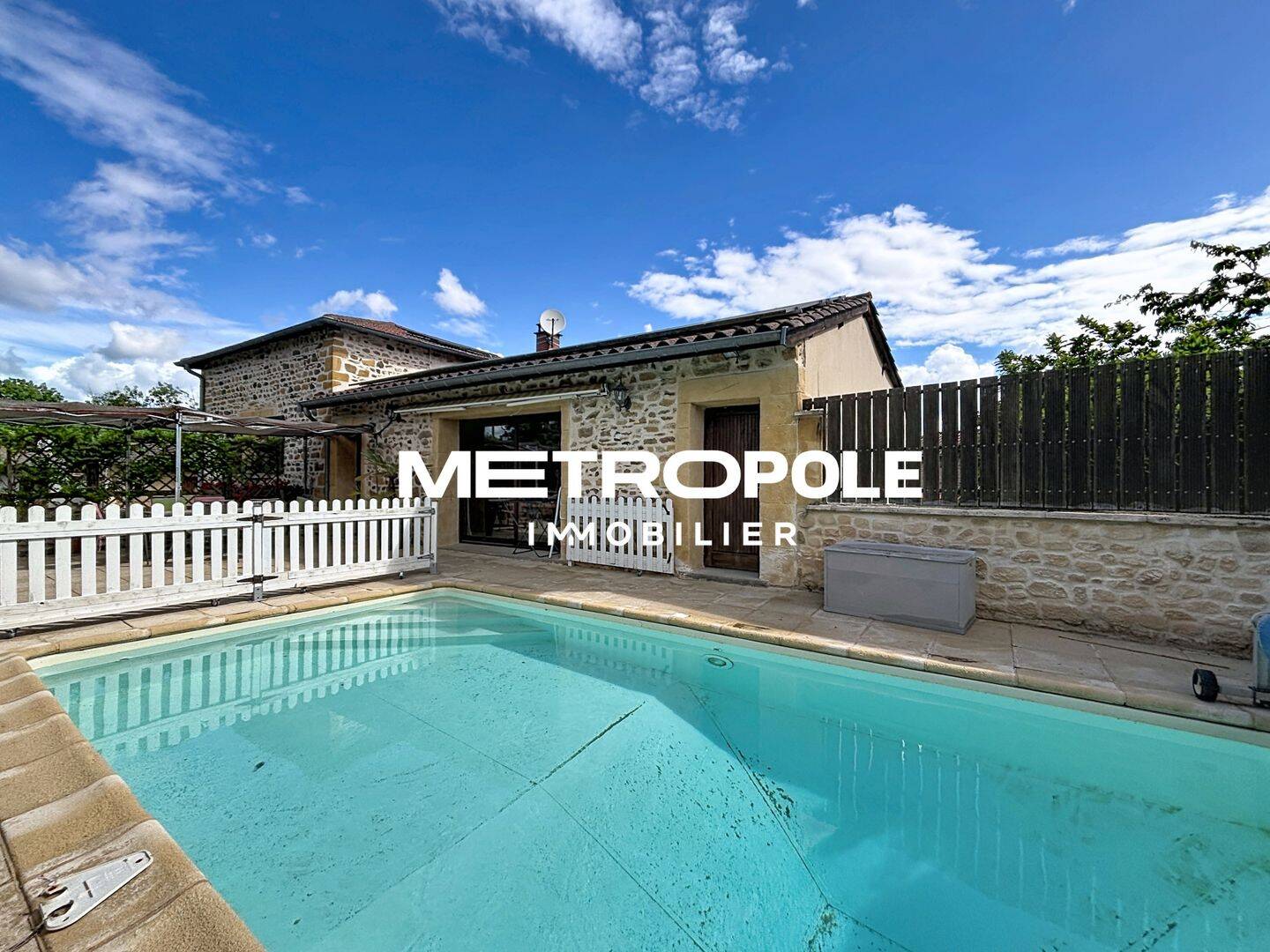 Maison 6 pièces 150 m² · à Val d'Oingt · 150 m² · 425 000 €