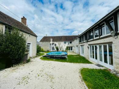 Mas à vendre 350 000 € 7 pièces 4 chambres 317 m² 562 m² de terrain Bougligny 77570