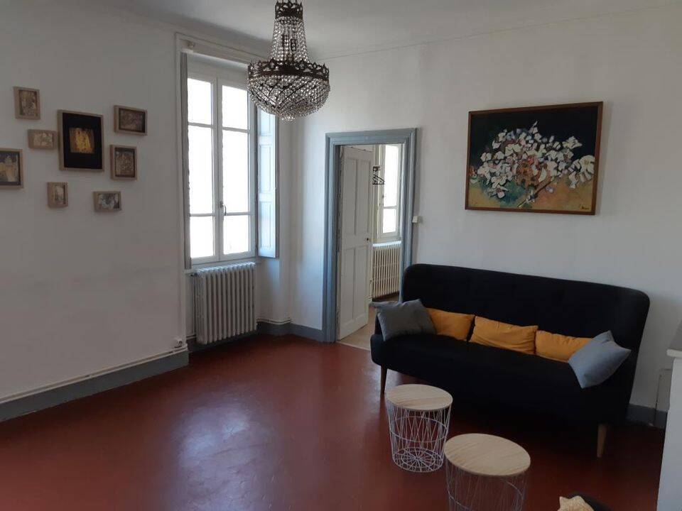 Appartement 4 pièces 77 m² · à Nîmes · 77 m² · 830 €/mois