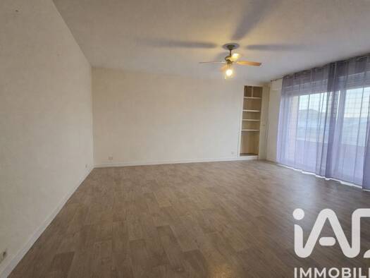 Appartement à vendre 68 000 € 2 pièces 1 chambre 57 m² Étage 3/5 Gare Nord et Ouest Charleville-Mézières 08000