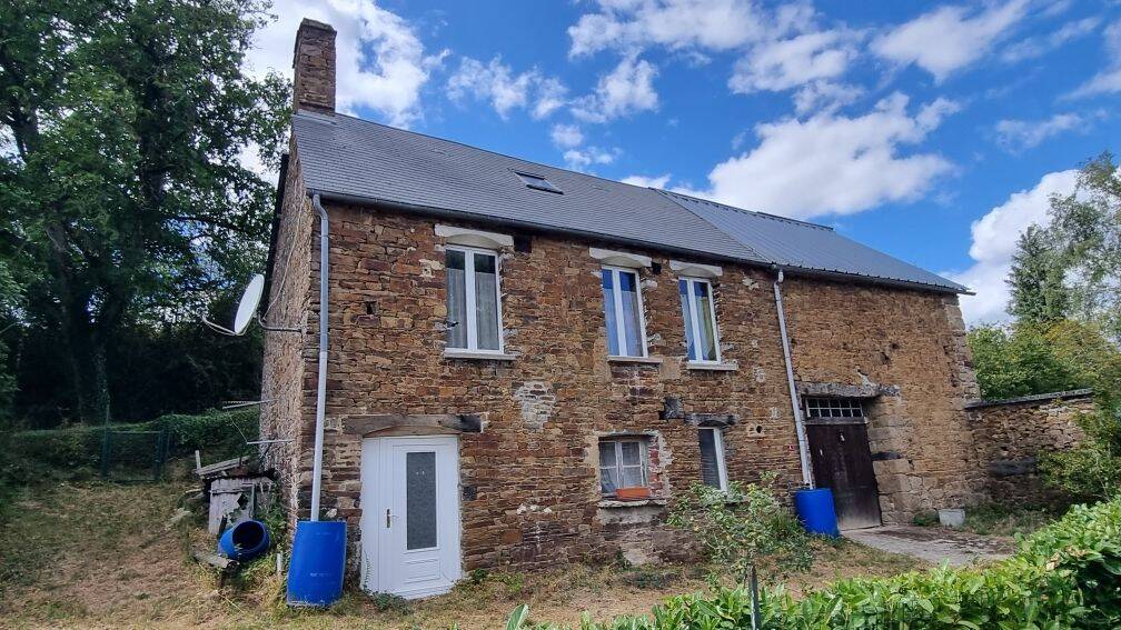 Maison 3 pièces 68 m² · à Pont-d'Ouilly · 68 m² · 67 000 €