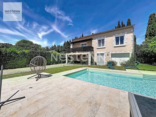 Maison à vendre 535 000 € 6 pièces 5 chambres 160 m² 1 002 m² de terrain Mouriès 13890