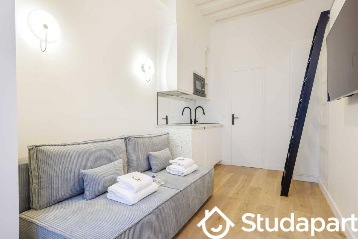 Appartement 1 pièce 15 m² · à Paris 2ème Arrondissement · 15 m² · 1 800 €/mois