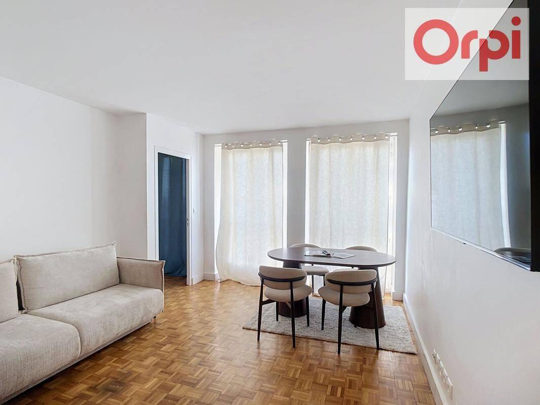 Appartement 3 pièces 69 m² · à Choisy-le-Roi · 68,6 m² · 1 450 €/mois