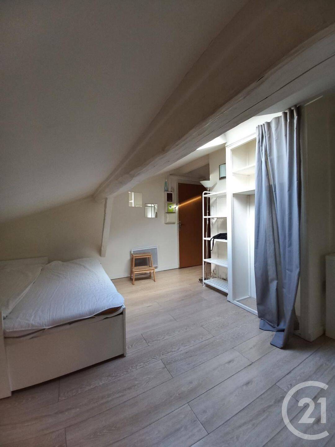 Appartement 1 pièce 15 m² · à Lyon 7ème Arrondissement · 14,7 m² · 520 €/mois