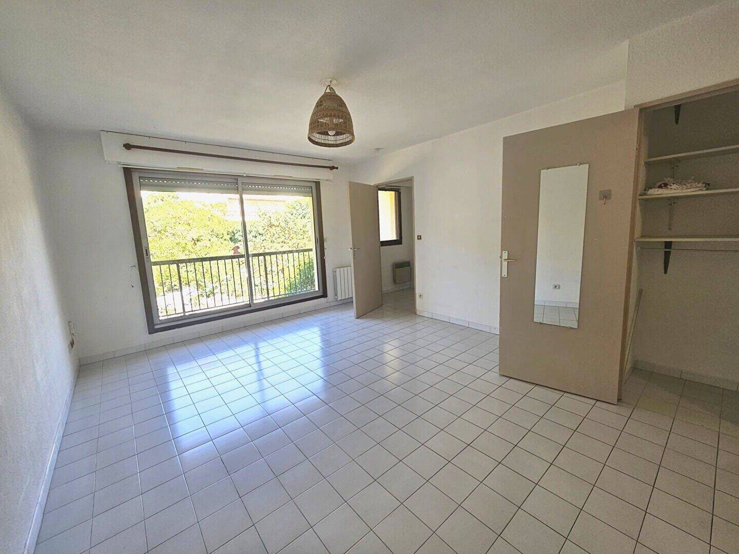 Appartement 1 pièce 31 m² · à Aix-en-Provence · 31,3 m² · 699 €