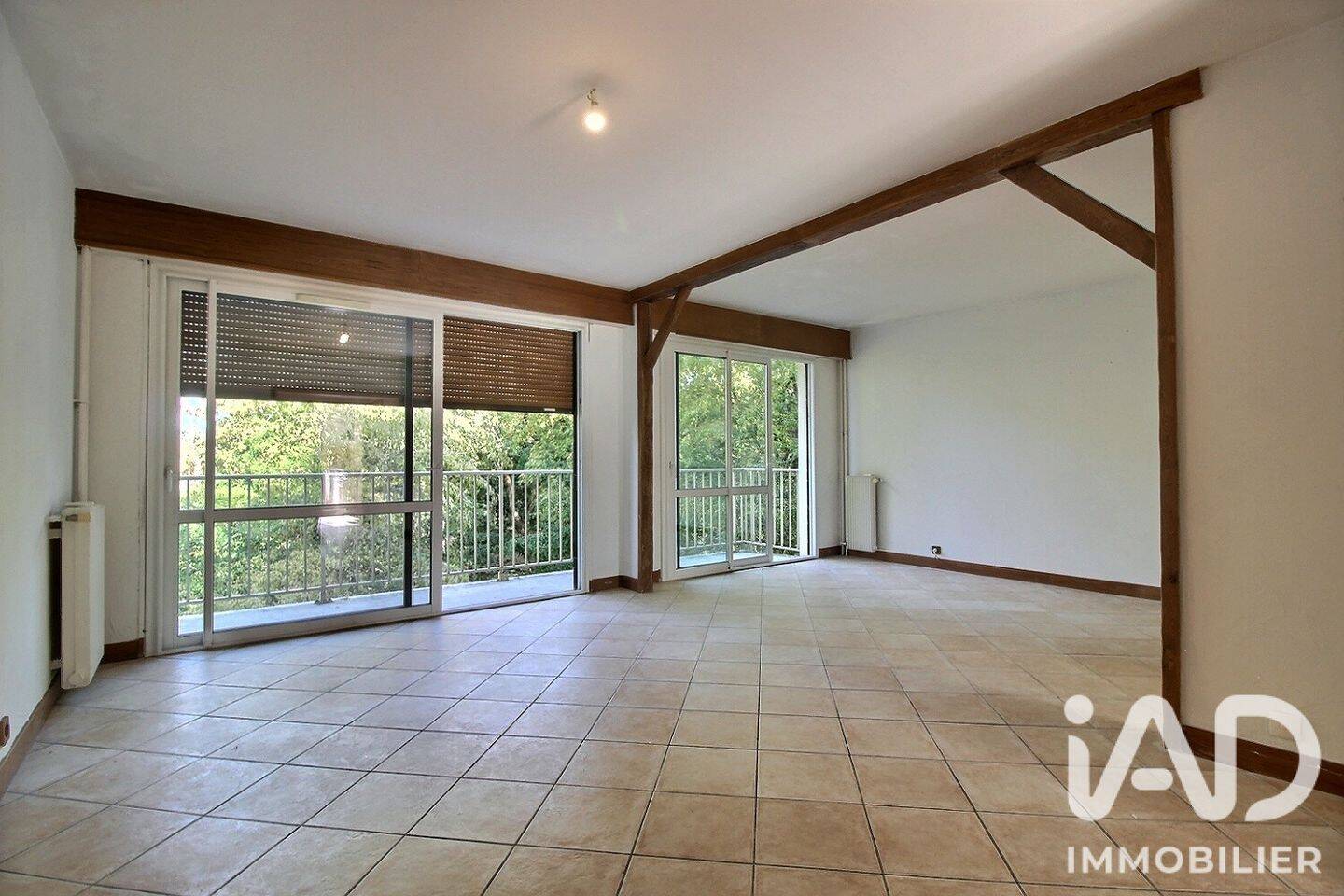 Appartement 4 pièces 77 m² · à Évry-Courcouronnes · 77,4 m² · 147 000 €