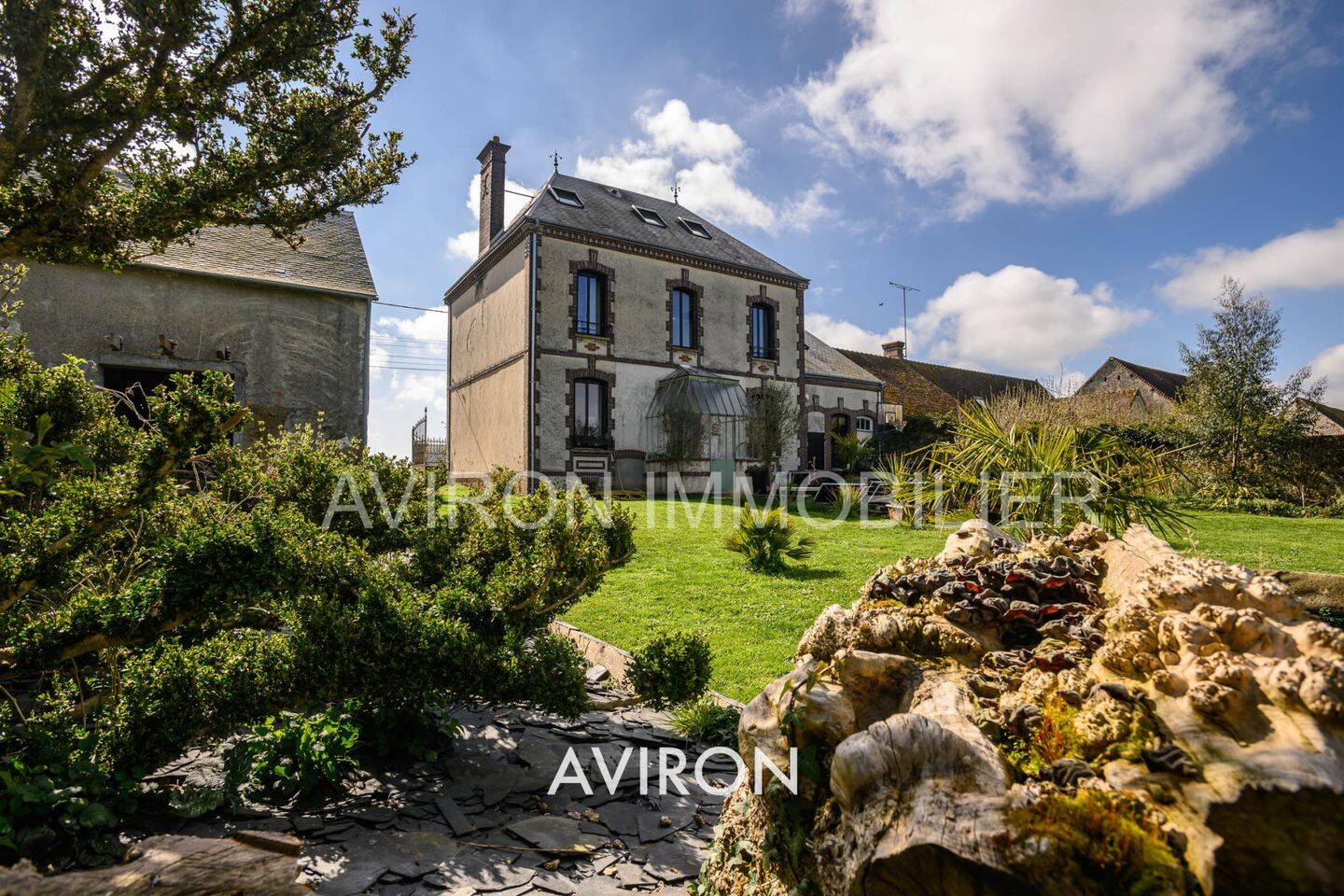 Maison 7 pièces 180 m² · à Tremblay-les-Villages · 180 m² · 399 000 €