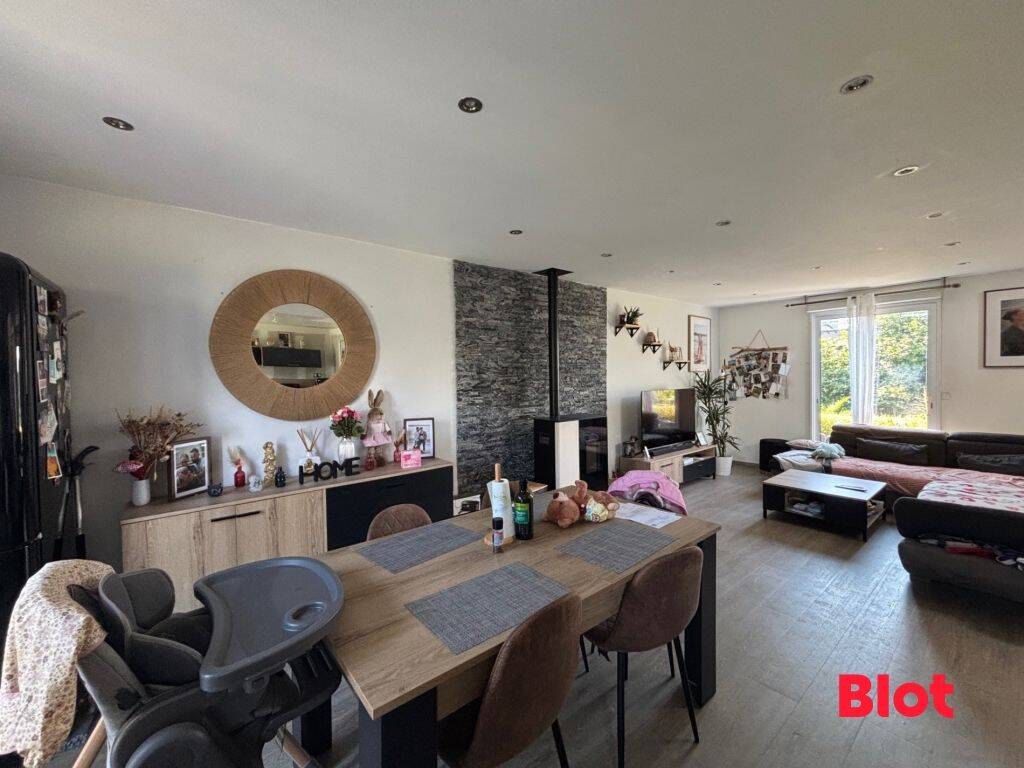 Maison 5 pièces 122 m² · à Bourg-Blanc · 122 m² · 1 150 €/mois