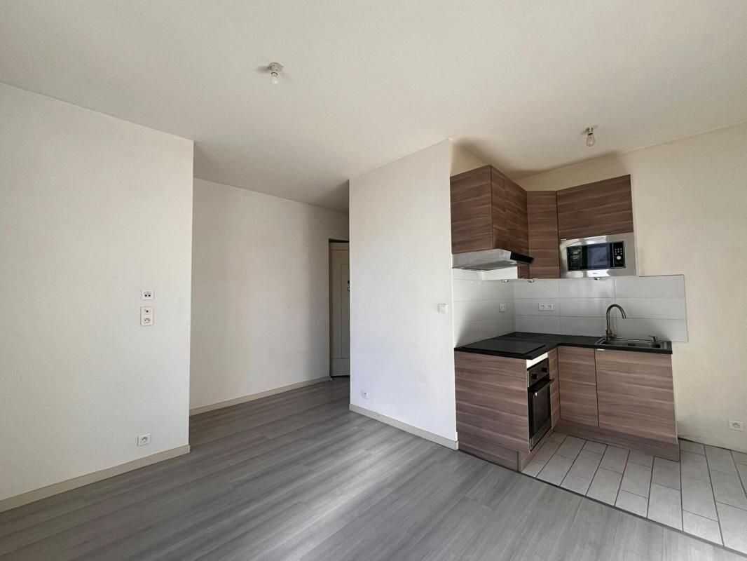 Appartement 3 pièces 45 m² · à Lyon 8ème Arrondissement · 45 m² · 706 €/mois