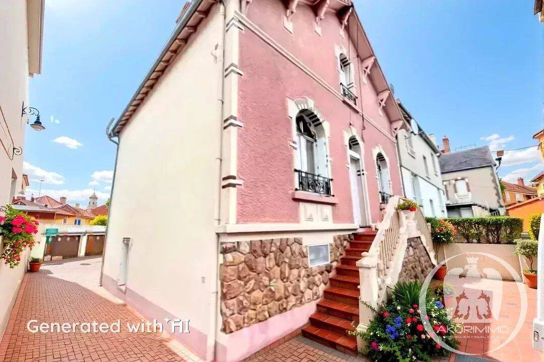 Maison 6 pièces 162 m² · à Montluçon · 162 m² · 139 000 €