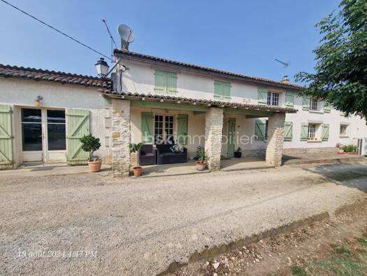 Maison à vendre 188 000 € 6 pièces 5 chambres 213 m² 900 m² de terrain Chouppes 86110