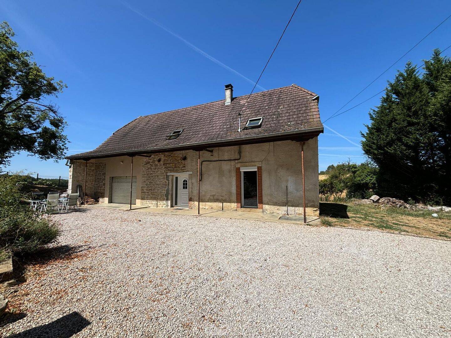 Maison 4 pièces 132 m² · à Le Miroir · 132 m² · 199 000 €