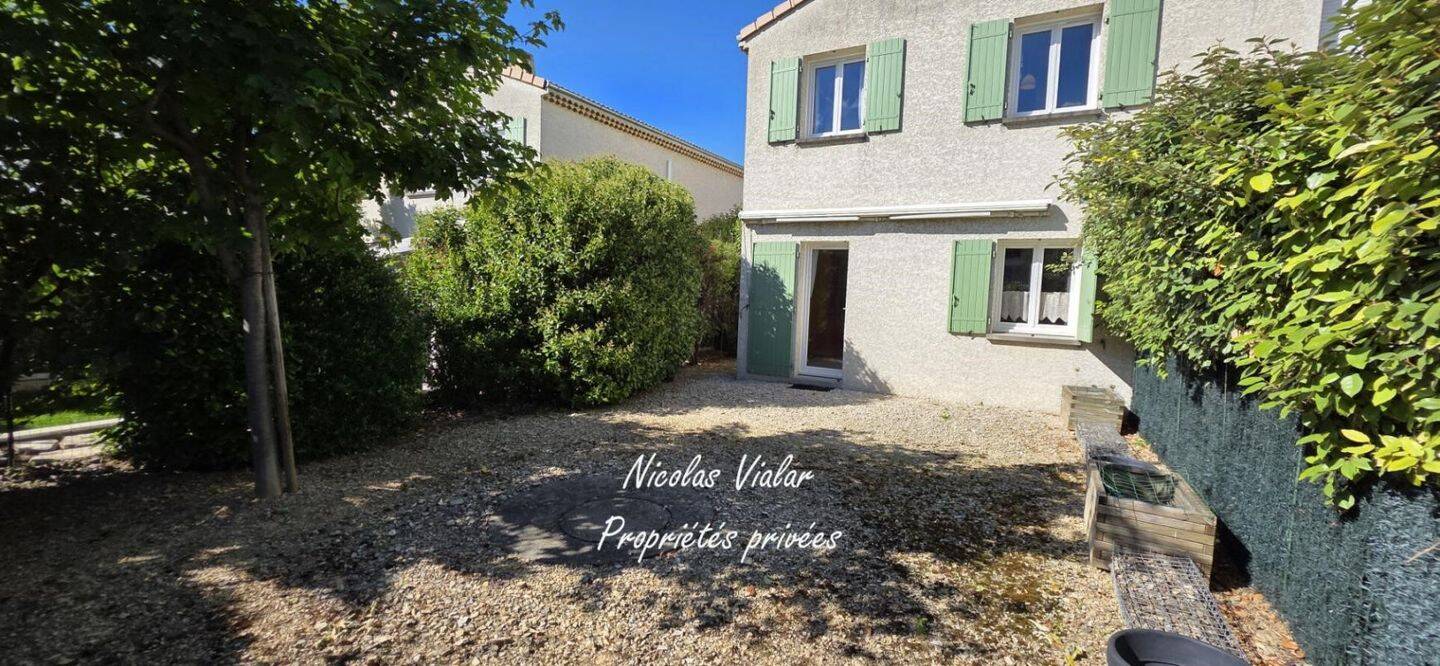 Maison 4 pièces 78 m² · à Les Tourrettes · 77,7 m² · 185 000 €