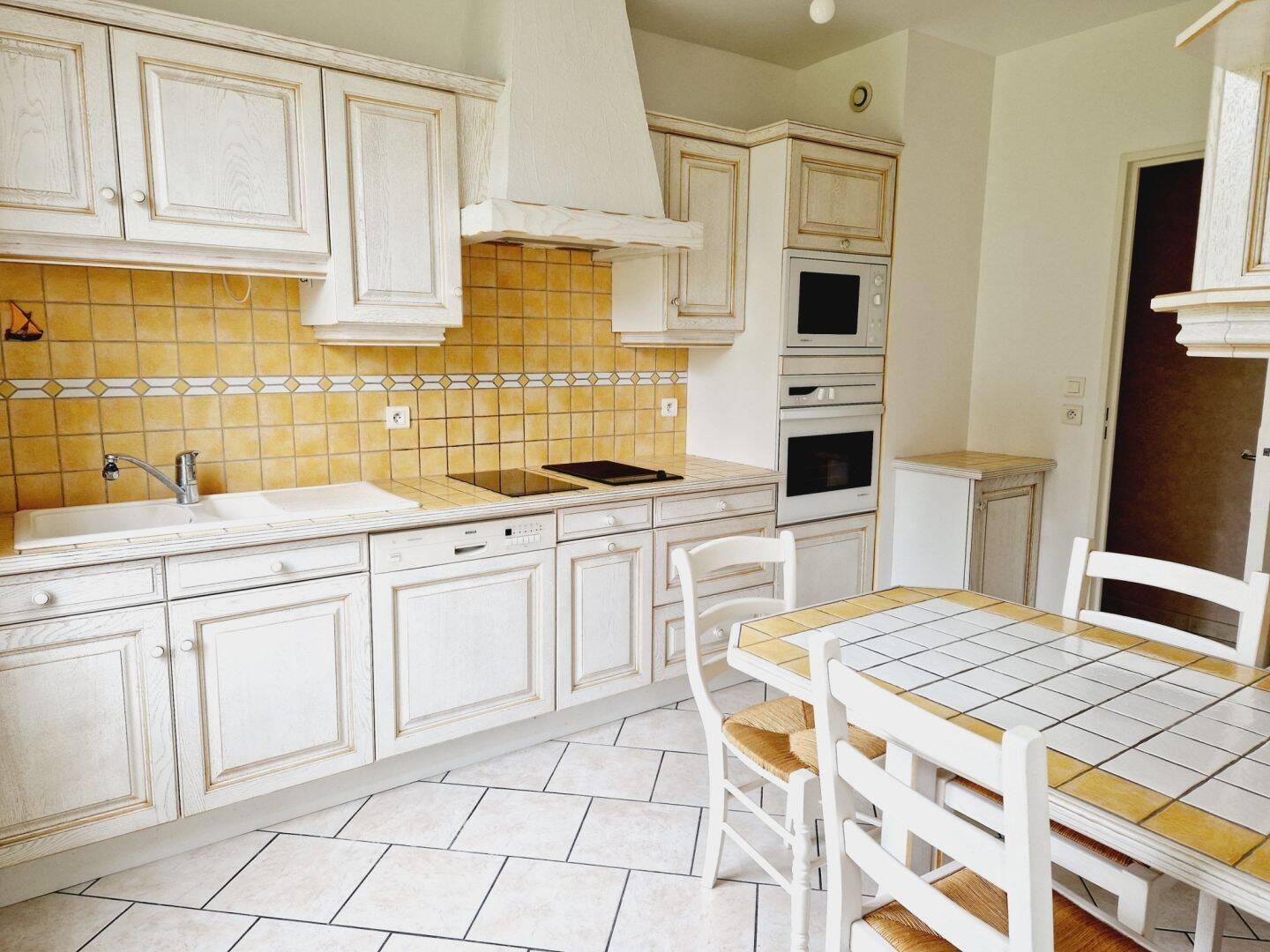 Appartement 4 pièces 90 m² · à Nevers · 89,9 m² · 773 €/mois