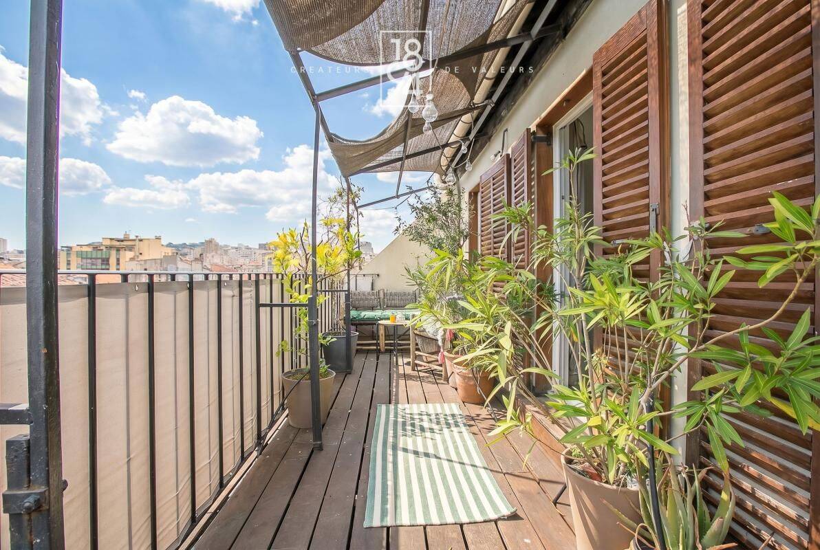 Appartement 5 pièces 142 m² · à Marseille 6ème Arrondissement · 142 m² · 550 000 €