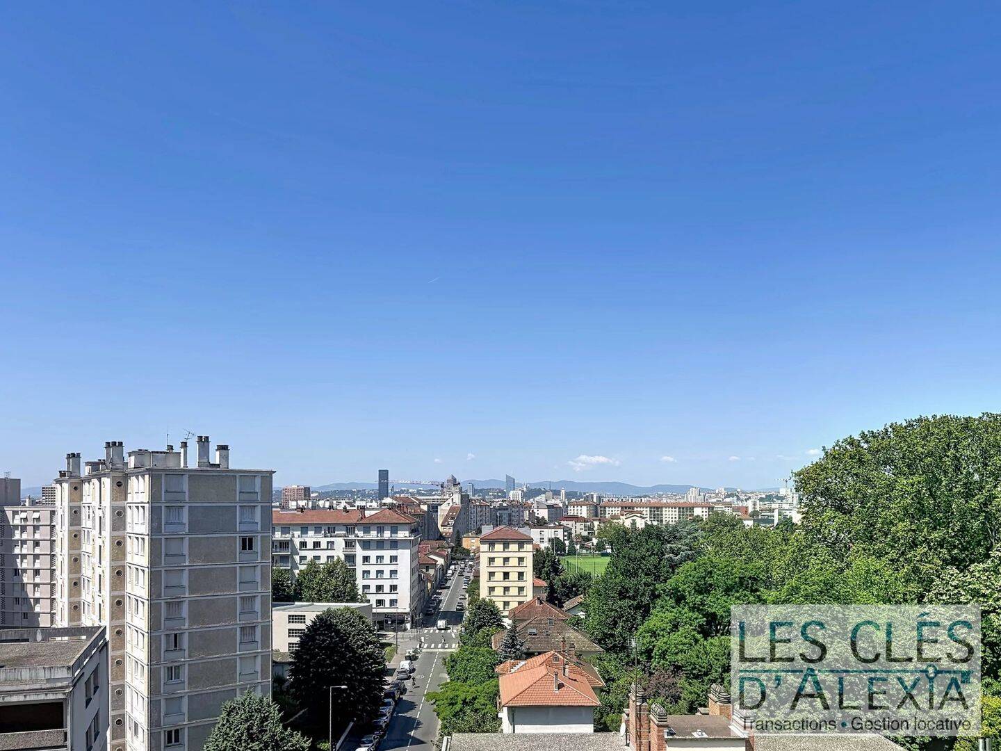 Appartement 5 pièces 118 m² · à Villeurbanne · 117,8 m² · 300 000 €
