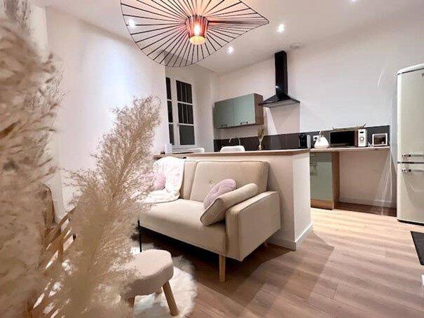 Appartement 1 pièce 25 m² · à Lons-le-Saunier · 25 m² · 550 €