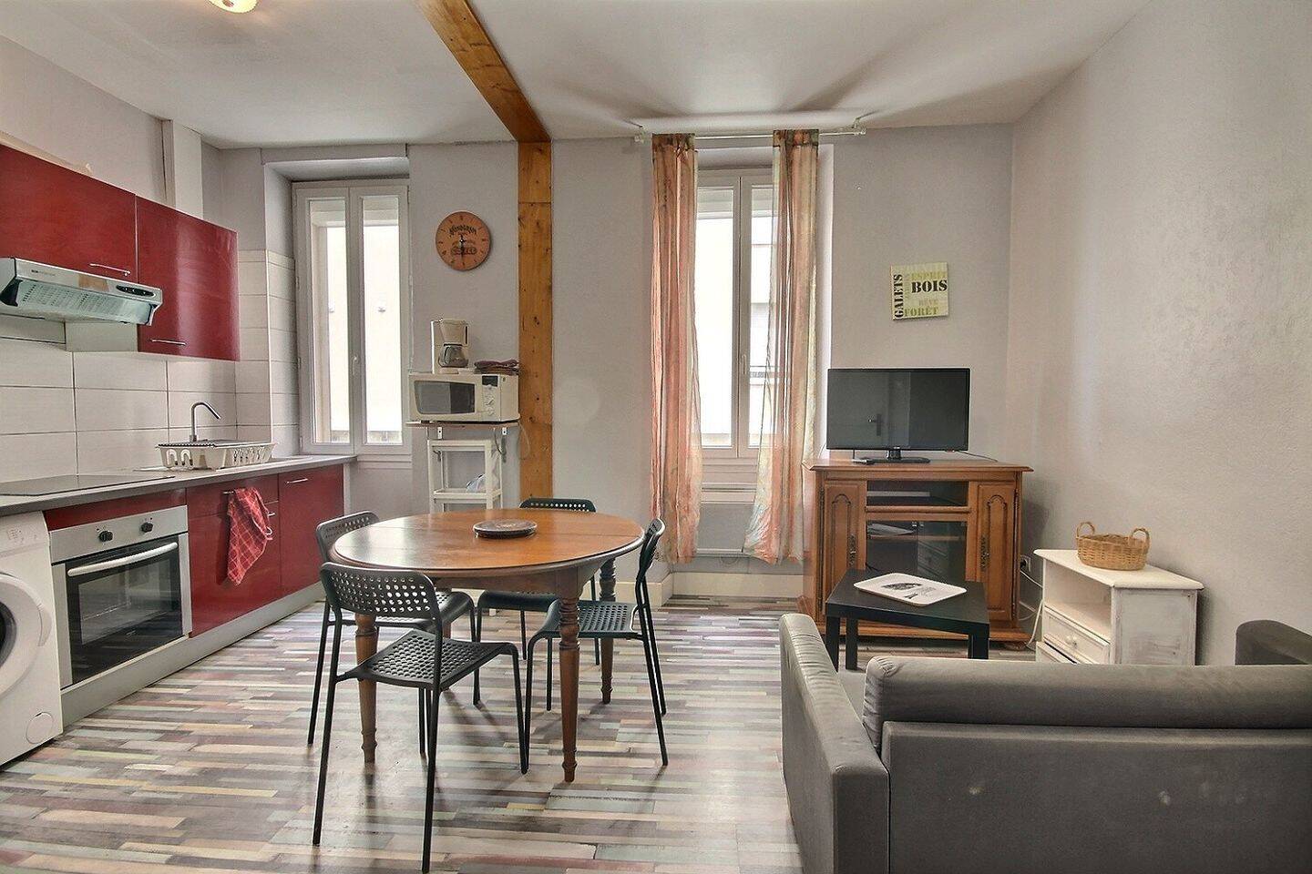 Appartement 2 pièces 32 m² · à Marseille 10ème Arrondissement · 32 m² · 622 €