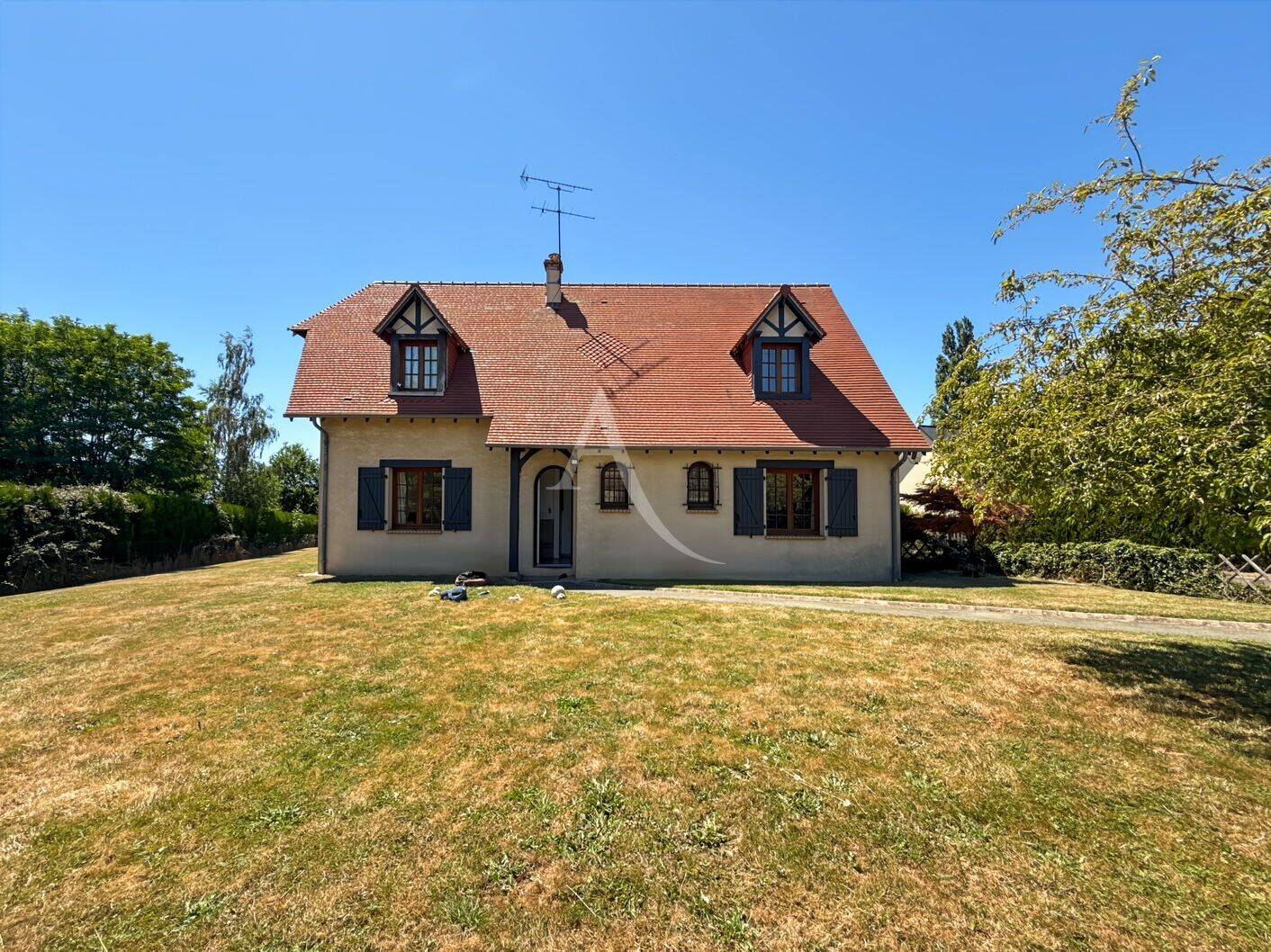 Maison 6 pièces 126 m² · à Étrépagny · 126 m² · 291 350 €