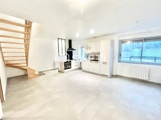 Maison à vendre 171 000 € 4 pièces 3 chambres 88 m² Messas 45190