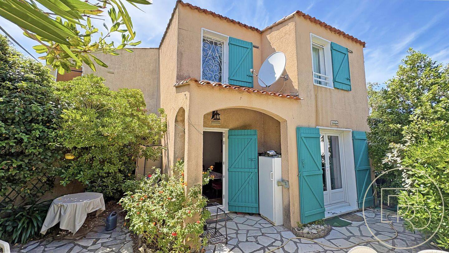 Maison 5 pièces 101 m² · à Hyères · 100,6 m² · 472 500 €