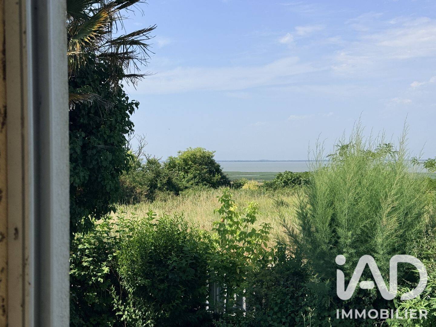 Maison 7 pièces 142 m² · à Mortagne-sur-Gironde · 142 m² · 354 000 €