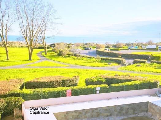 Appartement à vendre 200 000 € 3 pièces 2 chambres 45 m² Étage 3/3 Le Cap d'Agde Agde 34300