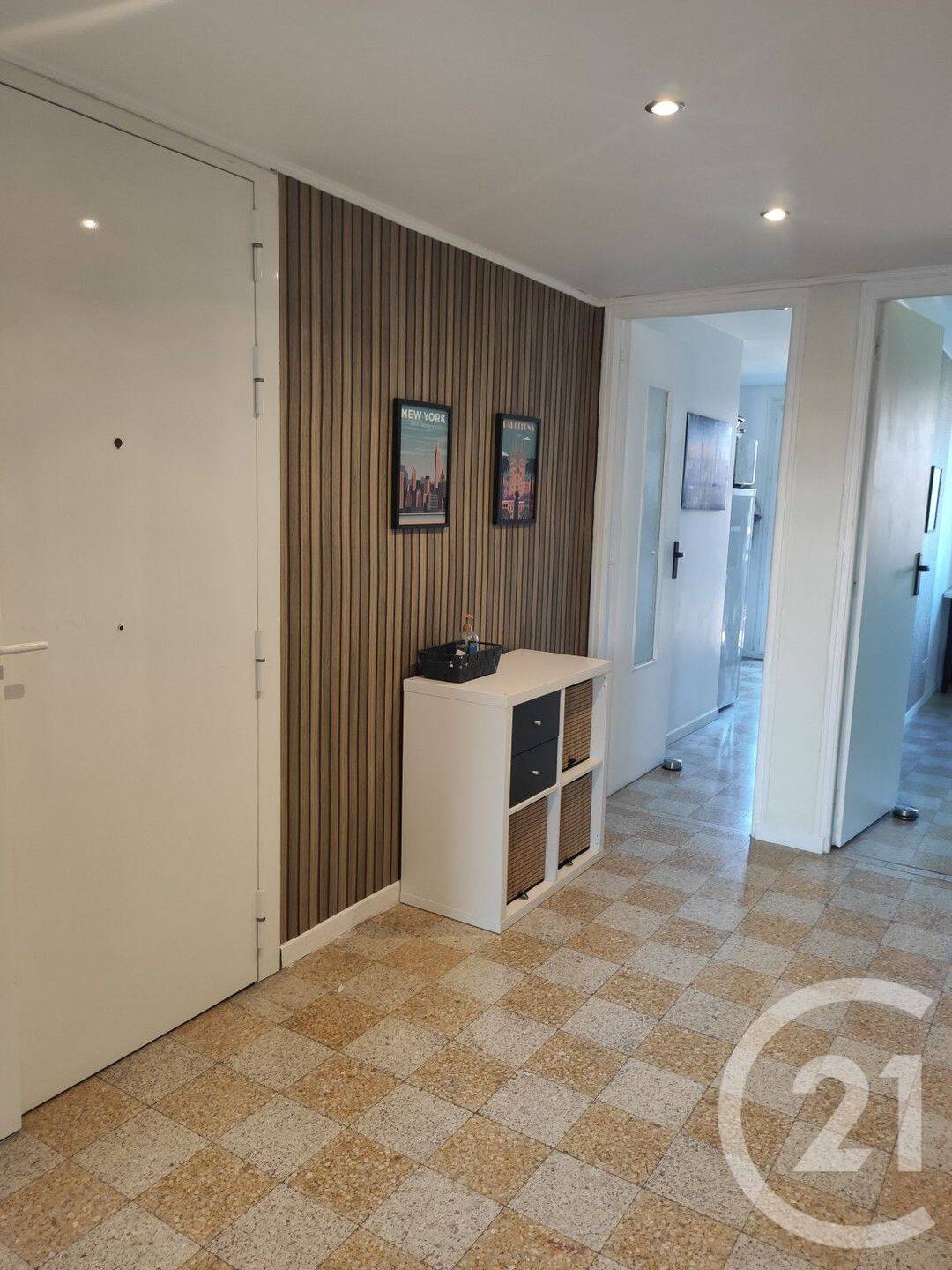 Appartement 3 pièces 56 m² · à Nice · 55,5 m² · 900 €