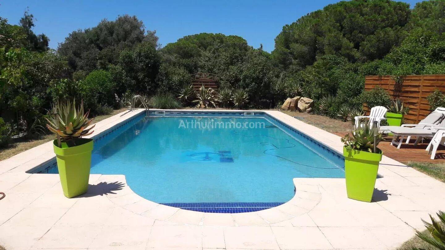 Maison 7 pièces 207 m² · à L'Île-Rousse · 207 m² · 950 000 €