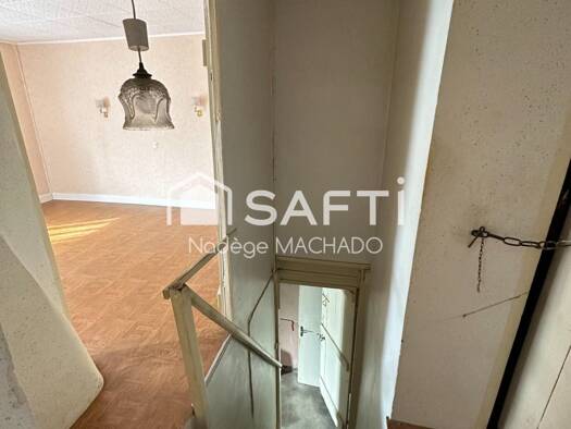 Maison à vendre 110 000 € 4 pièces 3 chambres 104 m² 177 m² de terrain Avril 54150