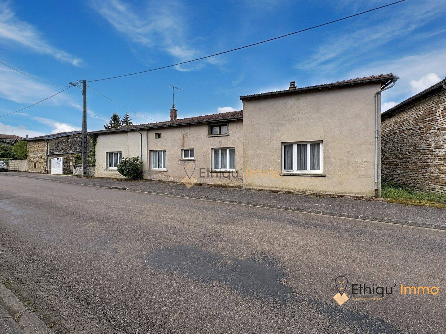 Maison 4 pièces 136 m² · à Morancourt · 135,8 m² · 147 000 €
