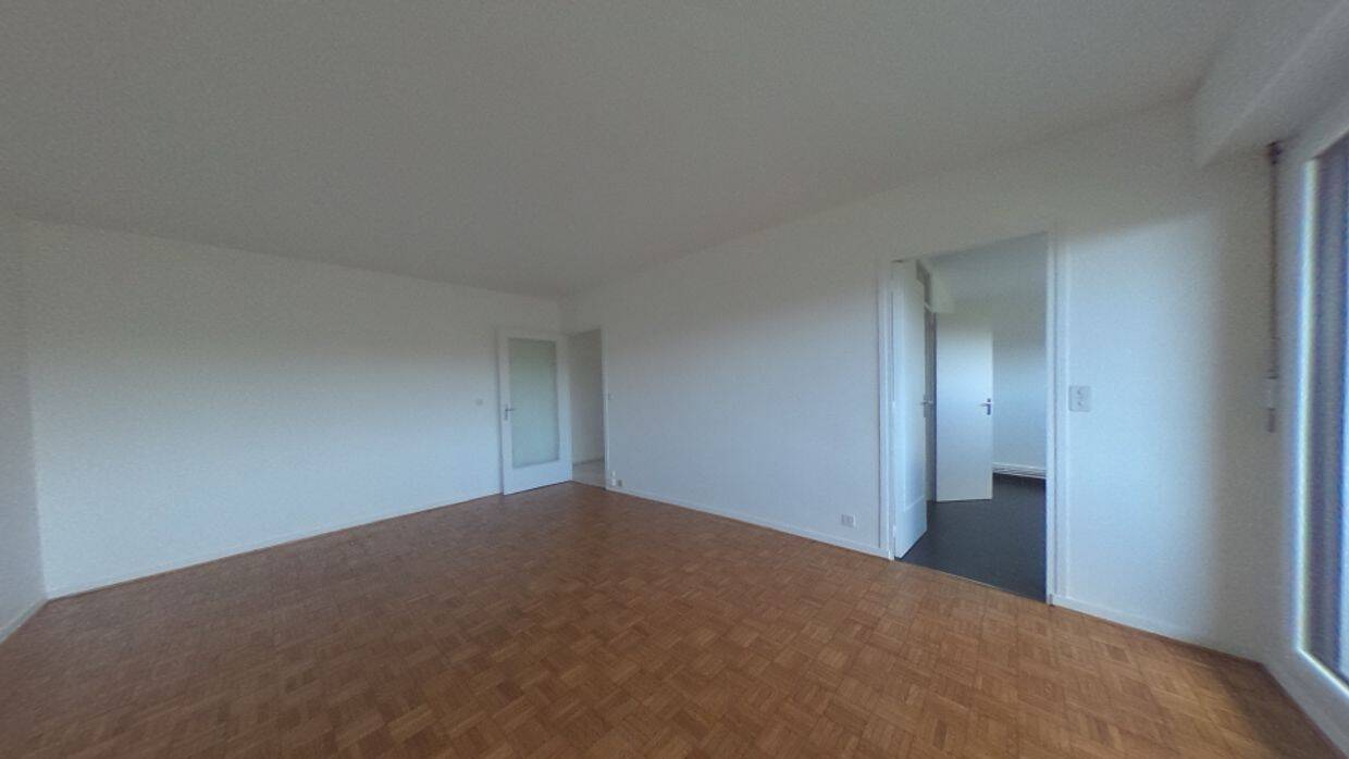 Appartement 3 pièces 66 m² · à La Tronche · 65,7 m² · 971 €