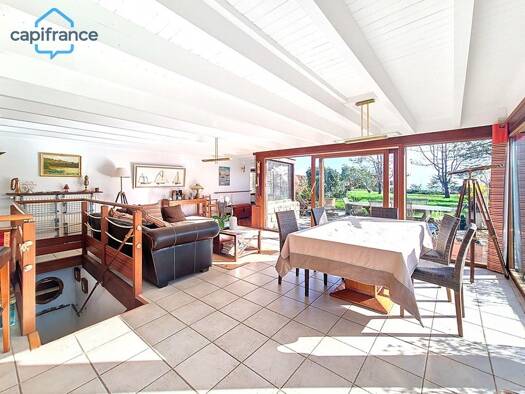 Maison à vendre 1 200 000 € 10 pièces 5 chambres 233 m² 2 872 m² de terrain Plougonvelin 29217