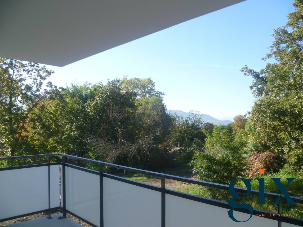 Appartement 3 pièces 64 m² · à Saint-Ismier · 64,3 m² · 1 132 €
