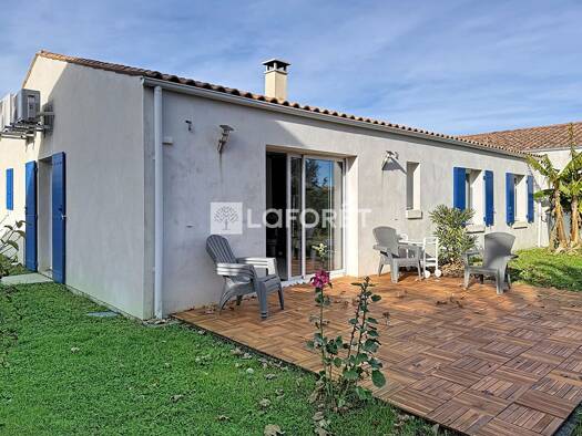 Maison de plain-pied à vendre 378 000 € 5 pièces 4 chambres 95 m² 620 m² de terrain Saint-Georges-d'Oléron 17190