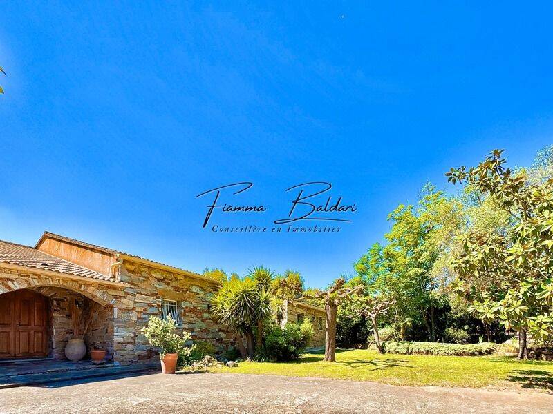 Maison 7 pièces 269 m² · à Volpajola · 269 m² · 699 000 €