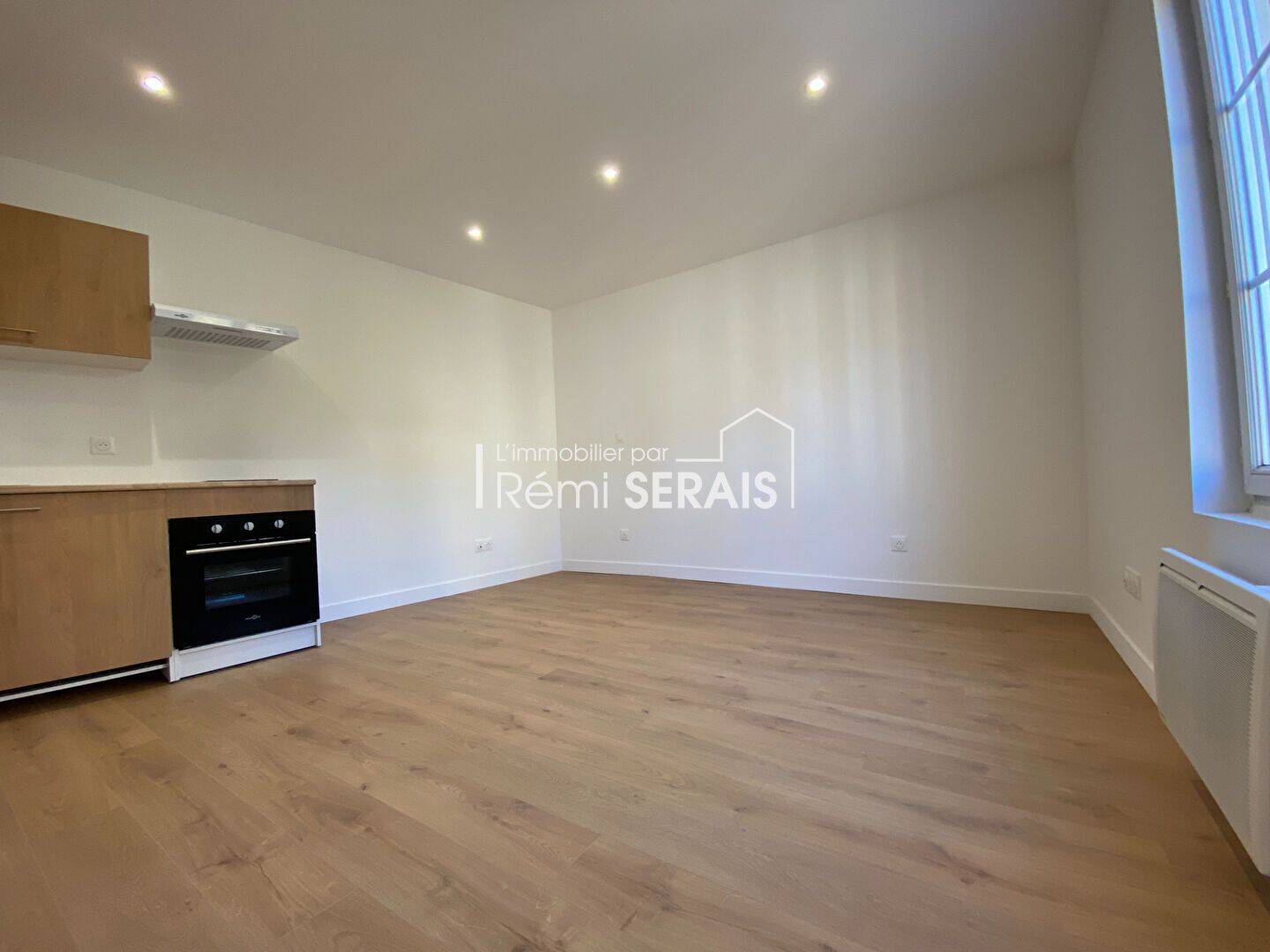 Appartement 1 pièce 20 m² · à Domfront en Poiraie · 20 m² · 300 €/mois