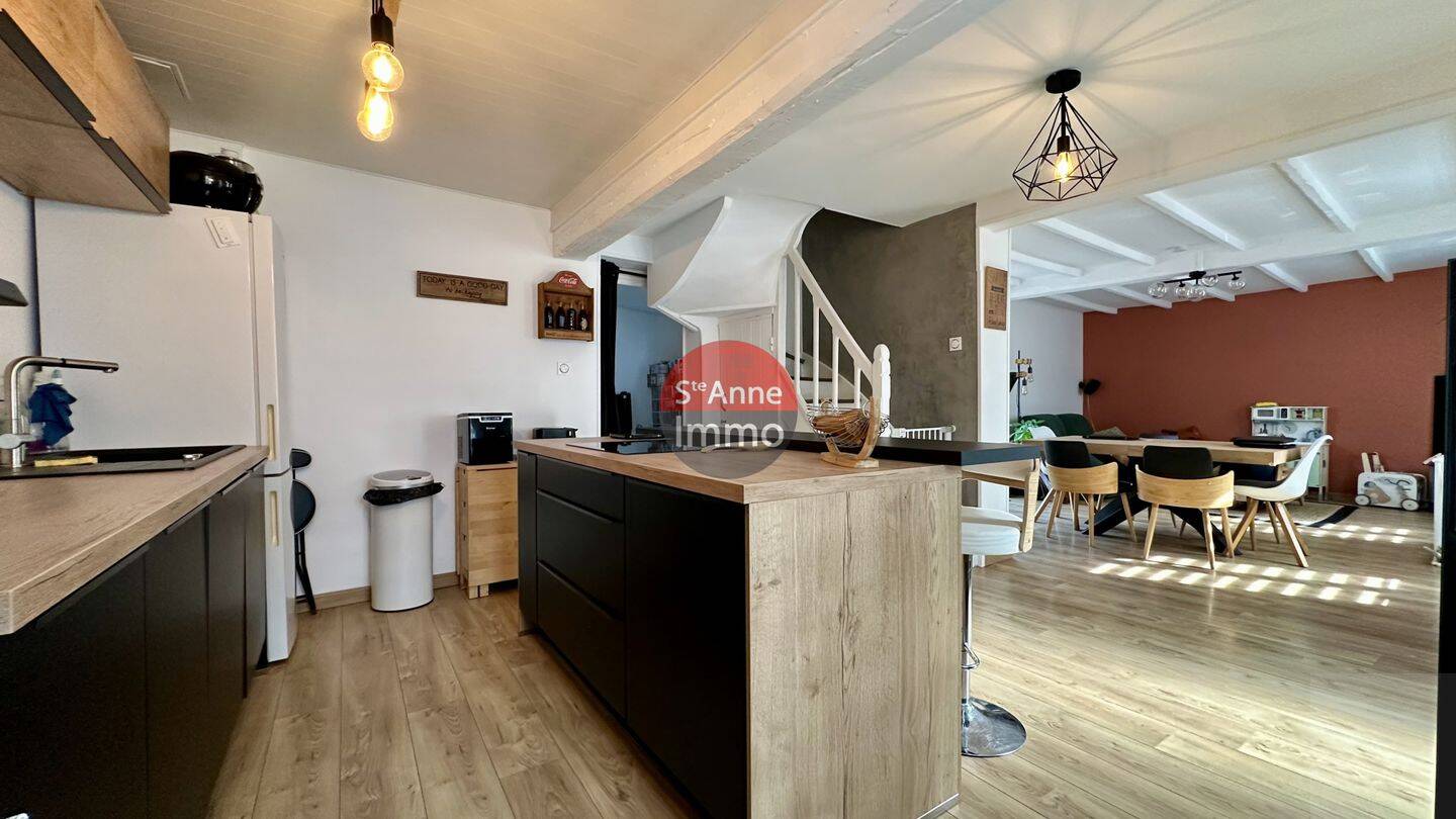 Maison 6 pièces 112 m² · à Amiens · 112 m² · 242 000 €