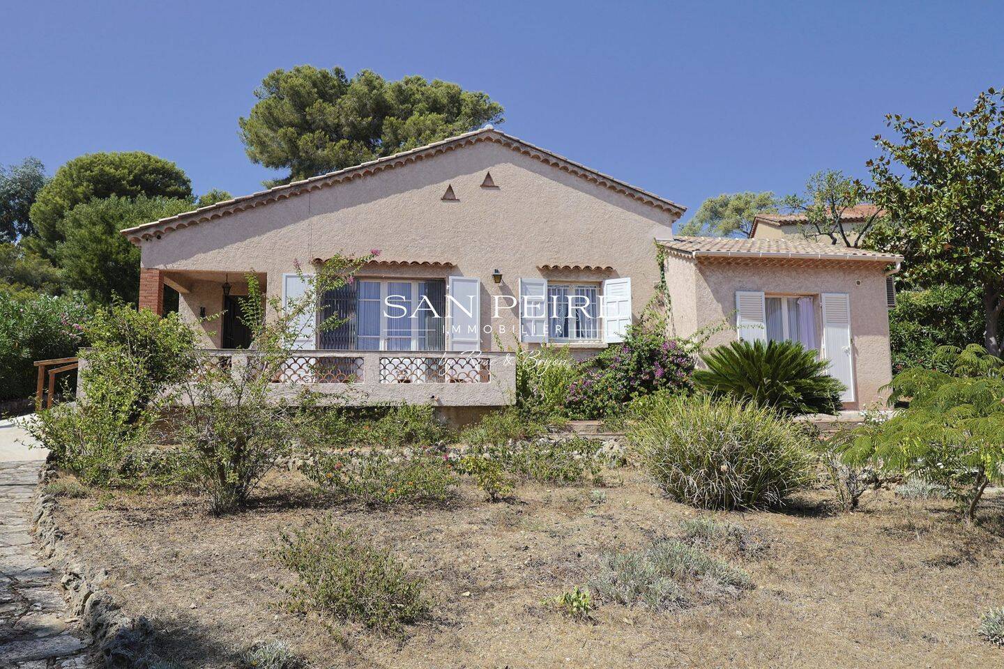 Maison 3 pièces 75 m² · à Roquebrune-sur-Argens · 75 m² · 525 000 €
