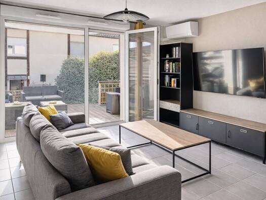 Villa à vendre 224 000 € 3 pièces 2 chambres 63 m² 82 m² de terrain Bruguières 31150