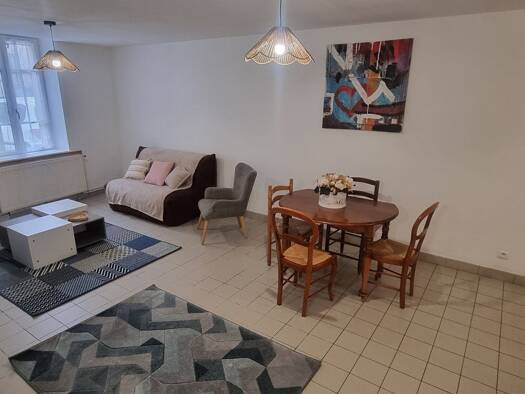 Appartement à louer 550 € 3 pièces 2 chambres 60 m² dès le 30/04/2026 Deux-Grosnes 69860