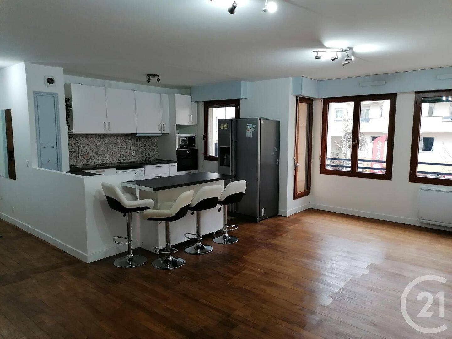 Appartement 4 pièces 88 m² · à Maisons-Laffitte · 87,6 m² · 2 375 €/mois